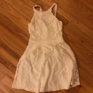 NWOT beautiful white lace dress